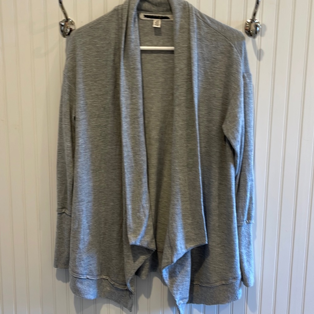 NWOT MICHAEL STARS Women’s Long Sleeve Open Cardigan!